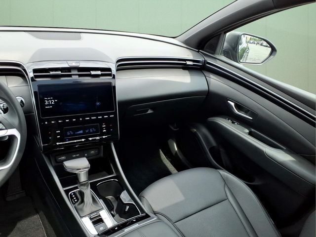 Used 2024 Black Hyundai NIGHT image 18