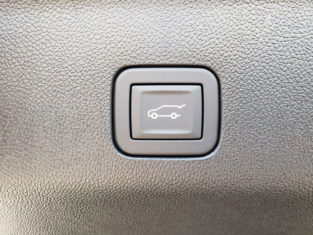 2026 Chevrolet Tahoe High Country - Photo 11