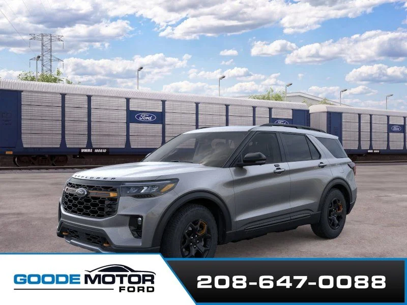 New 2026 Carbonized Gray Metallic Ford Tremor® image 1