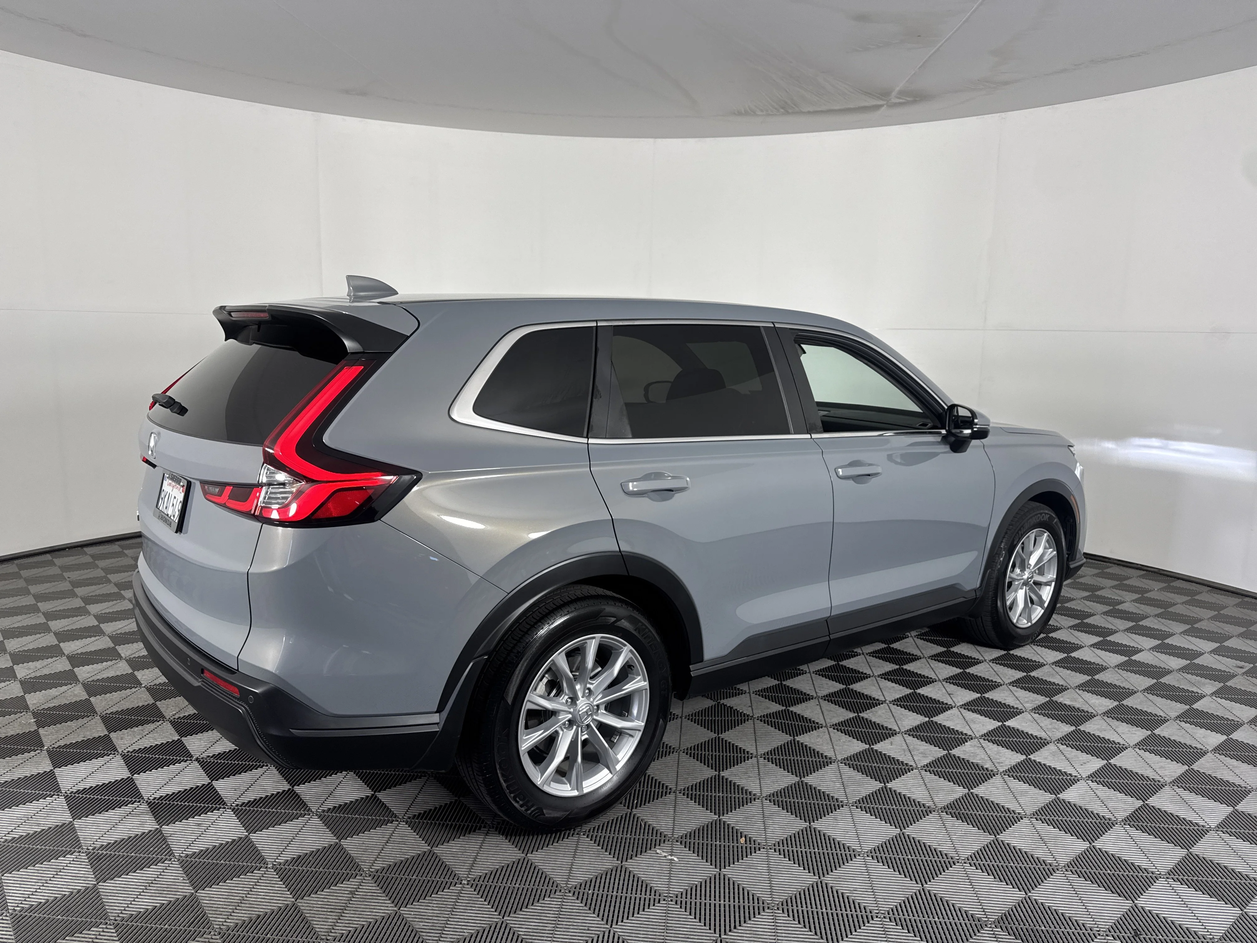 Certified Used 2024 Urban Gray Pearl Honda 1.5T 2WD EX-L image 40