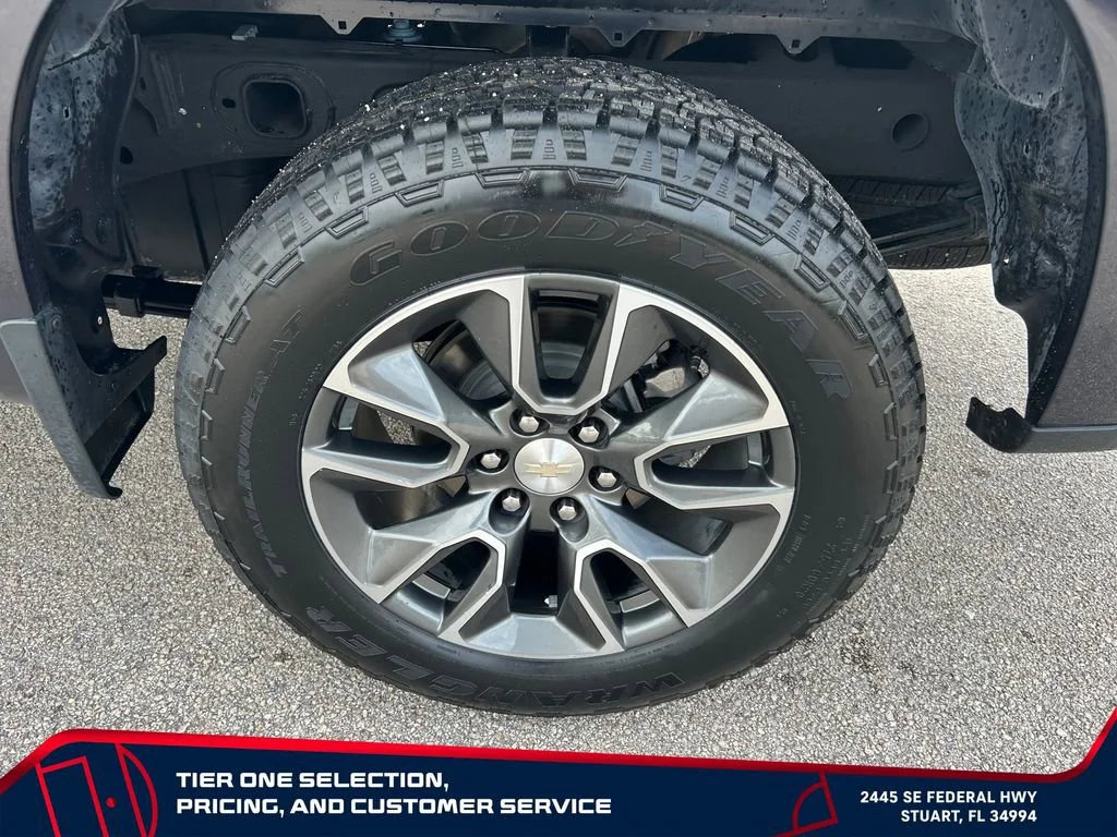 Used 2023 Dark Ash Metallic Chevrolet LT image 18