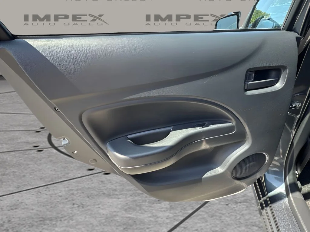 Used 2024 Gray Mitsubishi ES image 23