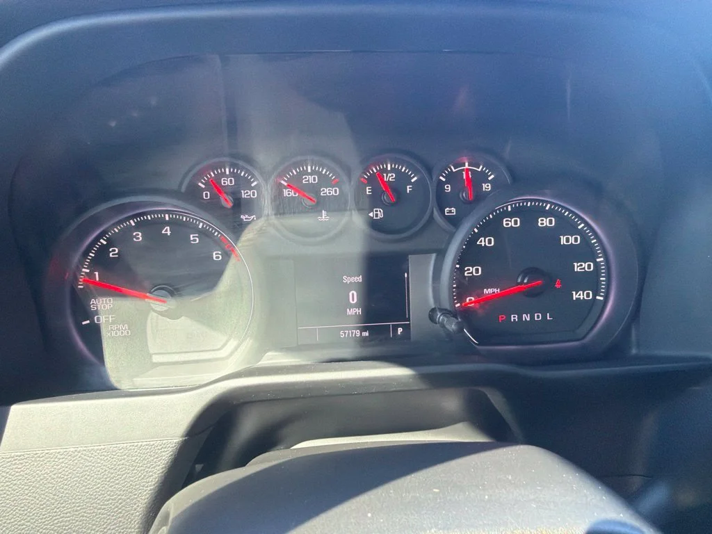 Used 2022 SUMMIT WHITE Chevrolet Custom image 16