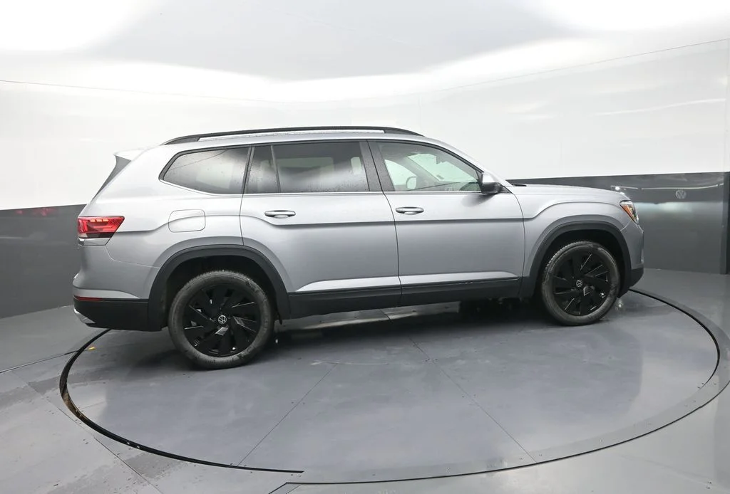 New 2026  Volkswagen 2.0T SE w/Technology image 12