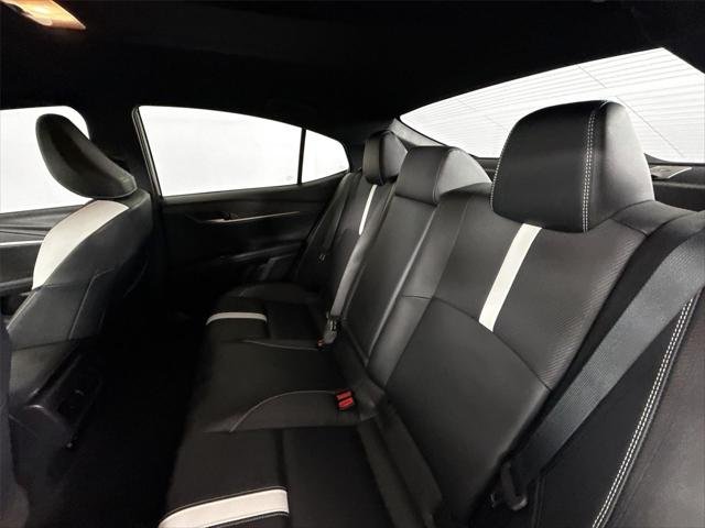 Certified Used 2025 MIDNIGHT BLACK METALLIC Toyota  image 29