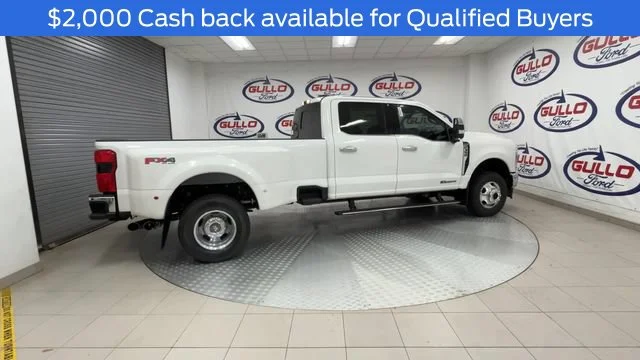 New 2026 Star White Metallic Tri-Coat Ford King Ranch image 2