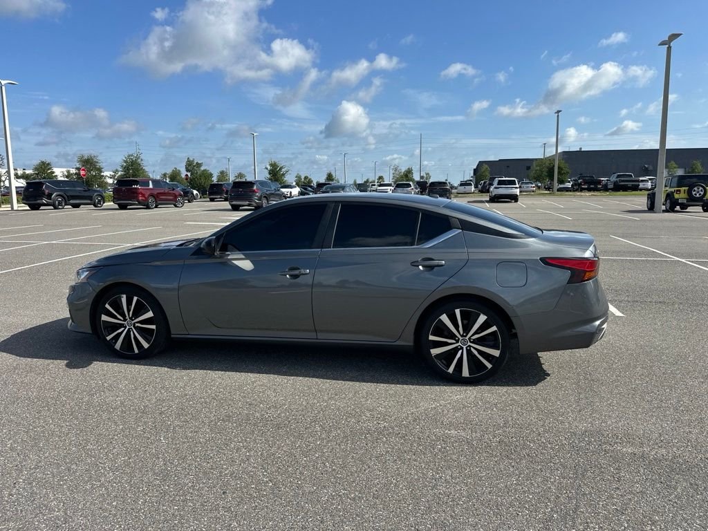 Used 2019 Gray Nissan 2.5 SR image 11