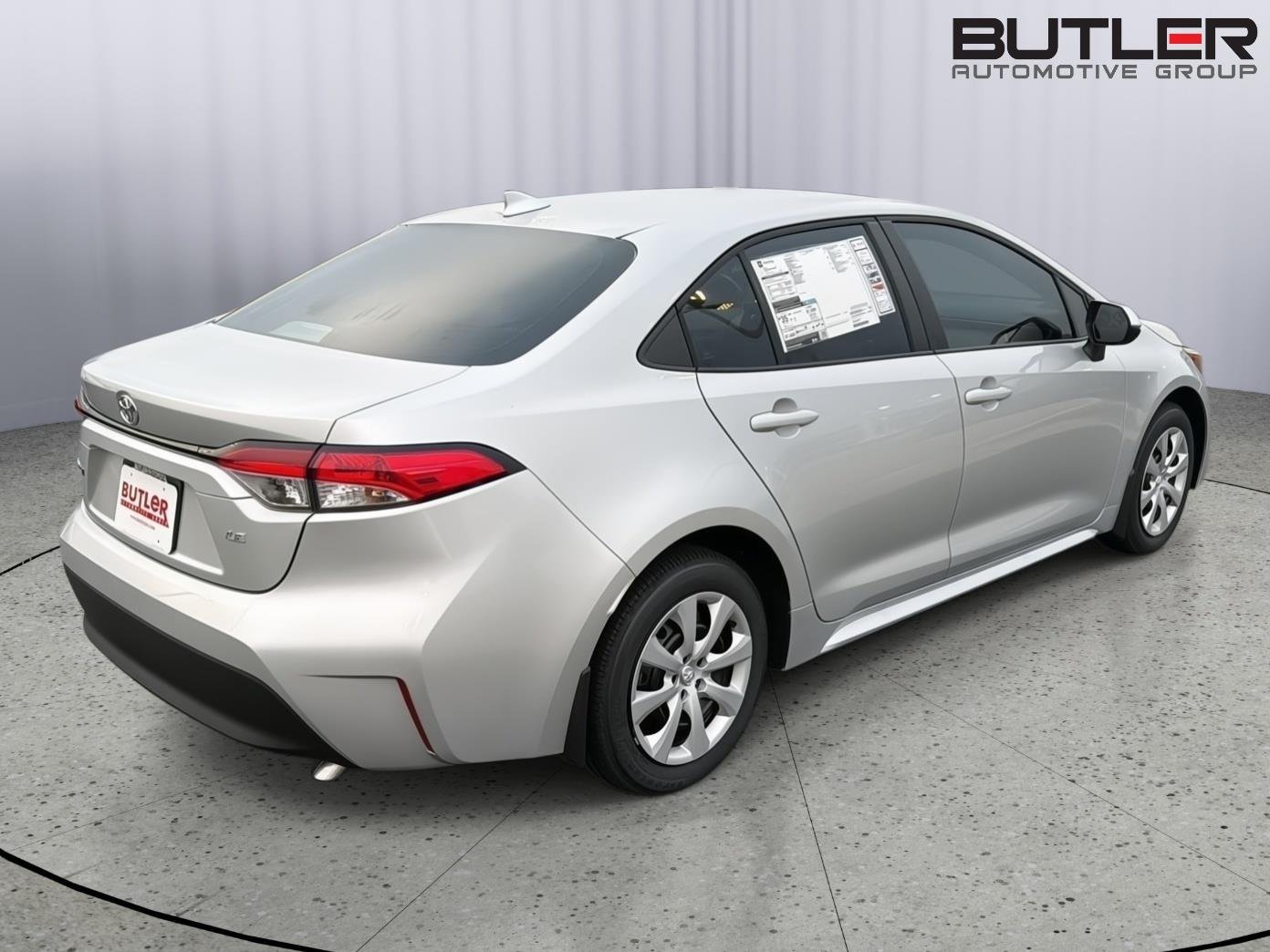 New 2026 Classic Silver Metallic Toyota LE image 6