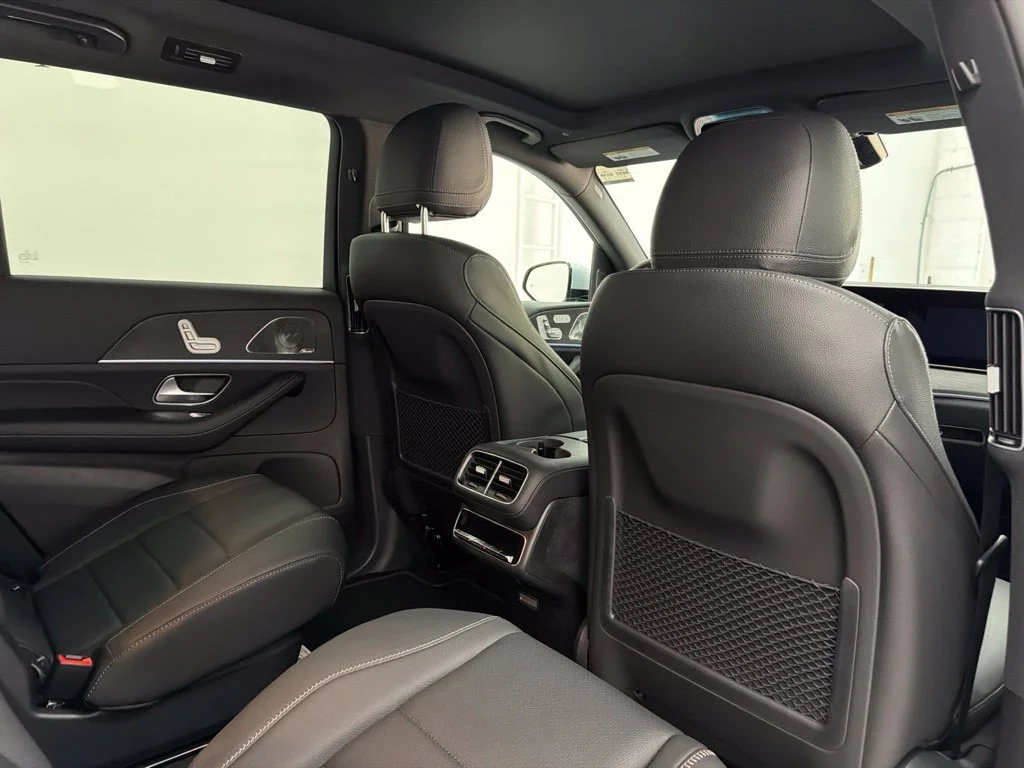 New 2027 Silver Mercedes-Benz GLS 450 image 30