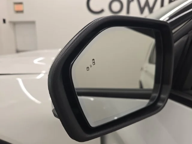 New 2026 Star White Metallic Tri-Coat Ford Tremor® image 45