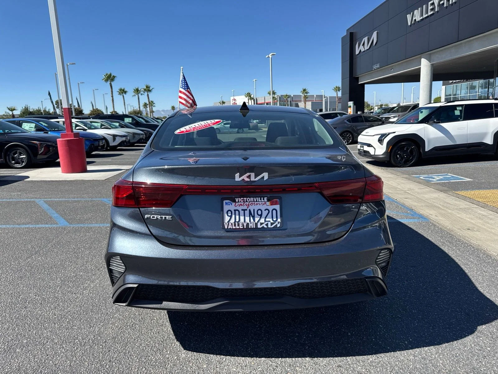 Used 2023 Gravity Gray Kia LXS image 7