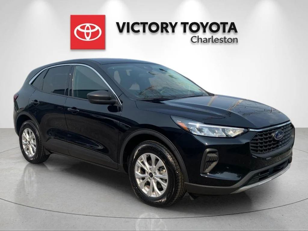 Used 2024 Black Ford Active image 5