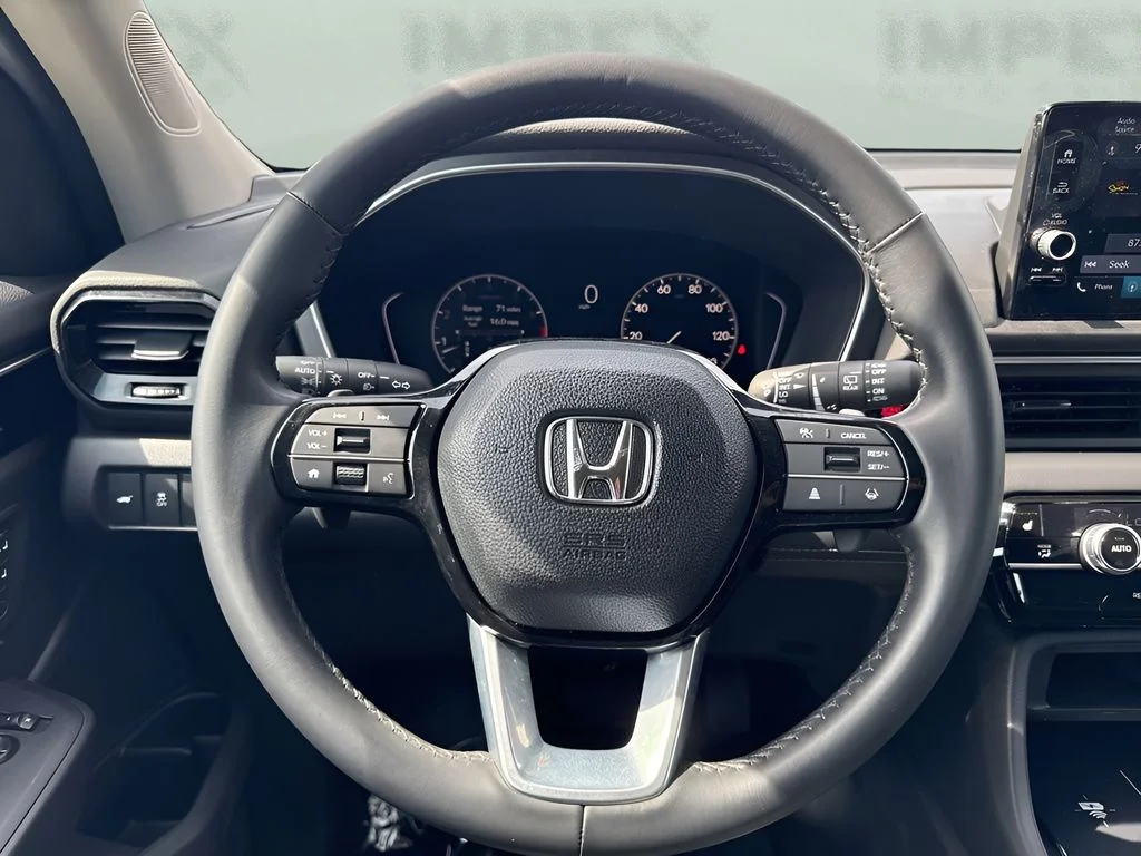 Used 2025 Black Honda EX-L image 15