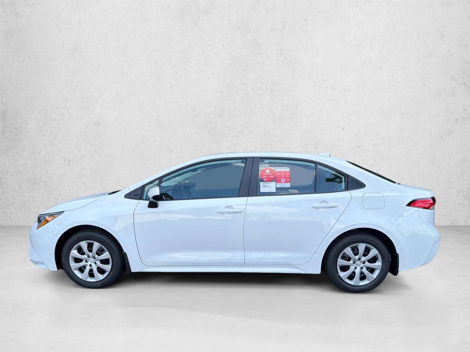 New 2027 Ice Cap Toyota LE image 6