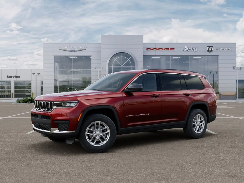 New 2026 Velvet Red Pearl-Coat Exterior Paint Jeep Laredo image 1