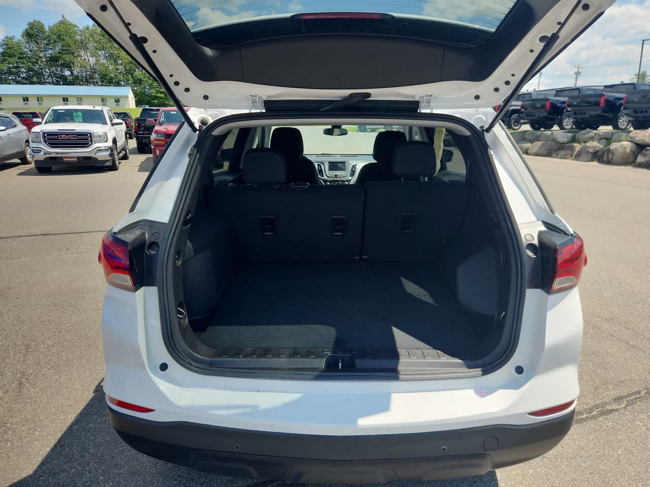 Used 2024 Summit White Chevrolet LS image 16