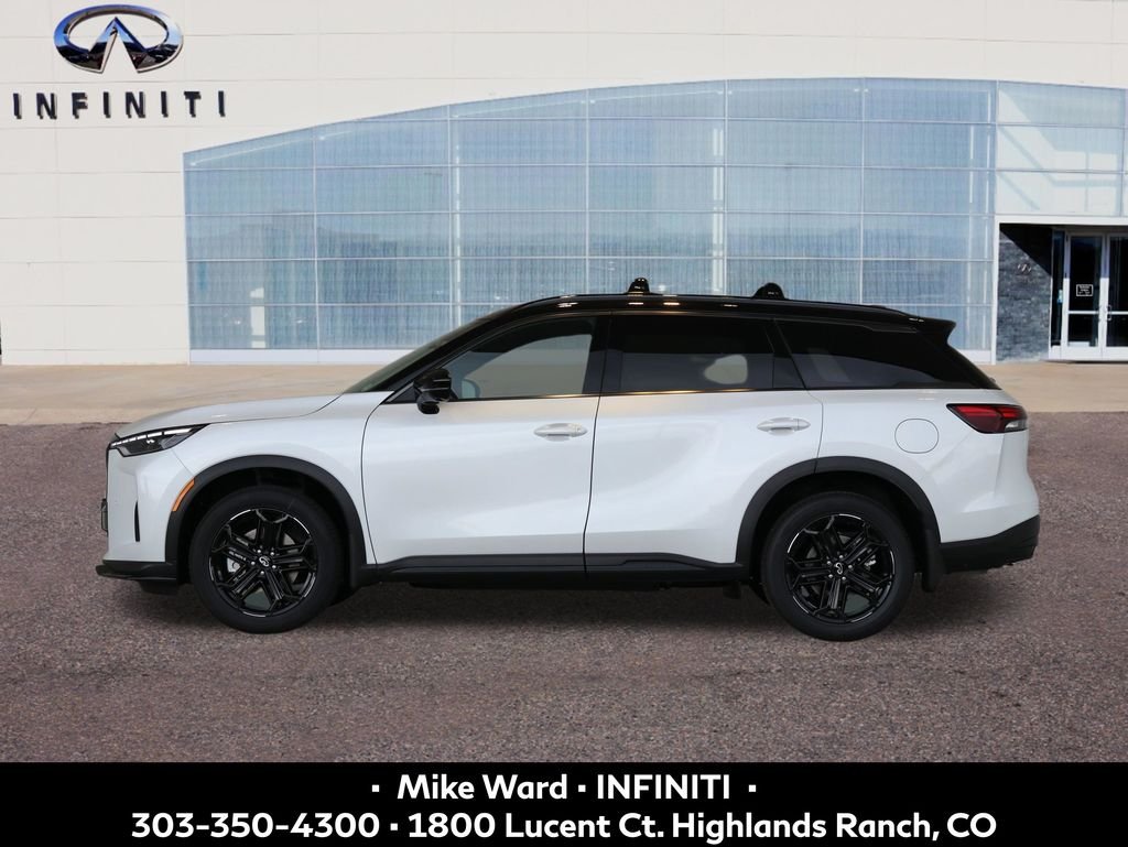 New 2026 2T RAD WHT INFINITI Sport AWD image 2