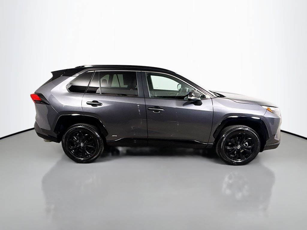 Used 2024 Magnetic Gray Metallic/Midnight Black Metallic Toyota Hybrid XSE image 5