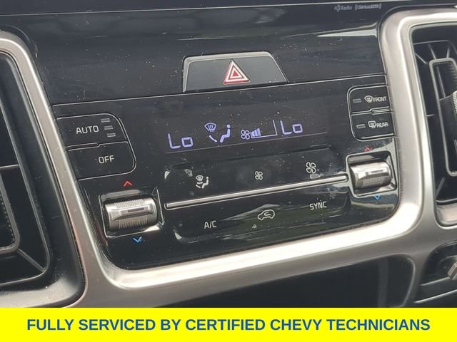 Used 2023 Silver Kia S image 35