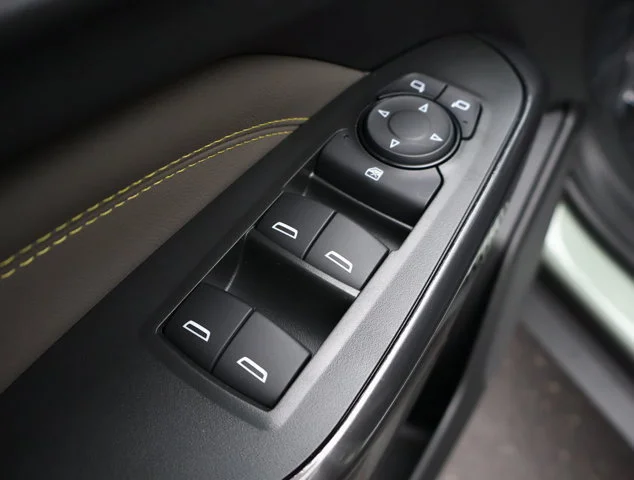 2026 Chevrolet Trax Activ - Photo 8