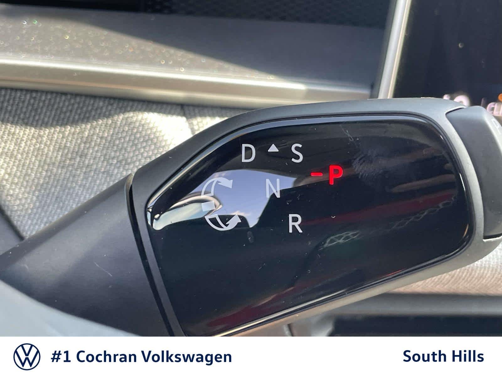 New 2026 Pure White Volkswagen S image 29