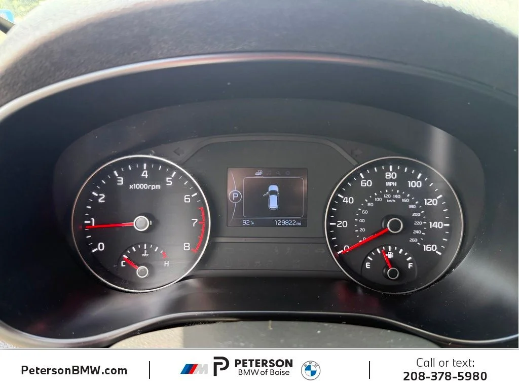 Used 2017 Silver Kia LX image 26