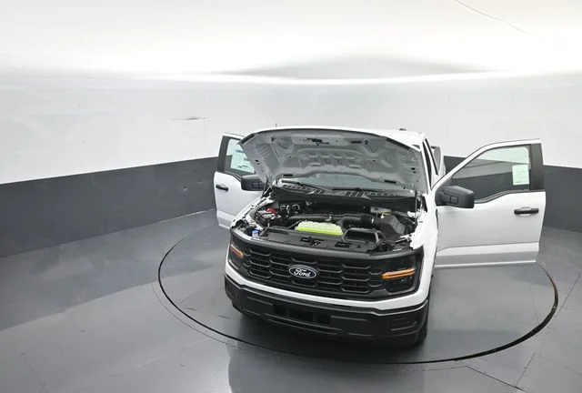 New 2026 Oxford White Ford XL image 28