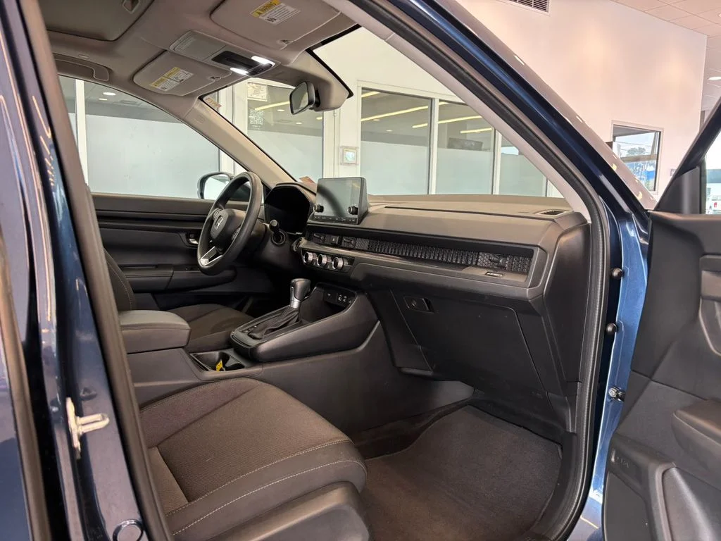 Used 2024  Honda EX image 23