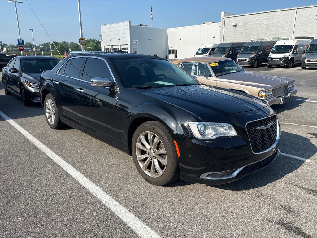 Used 2020 Black Chrysler Limited image 1