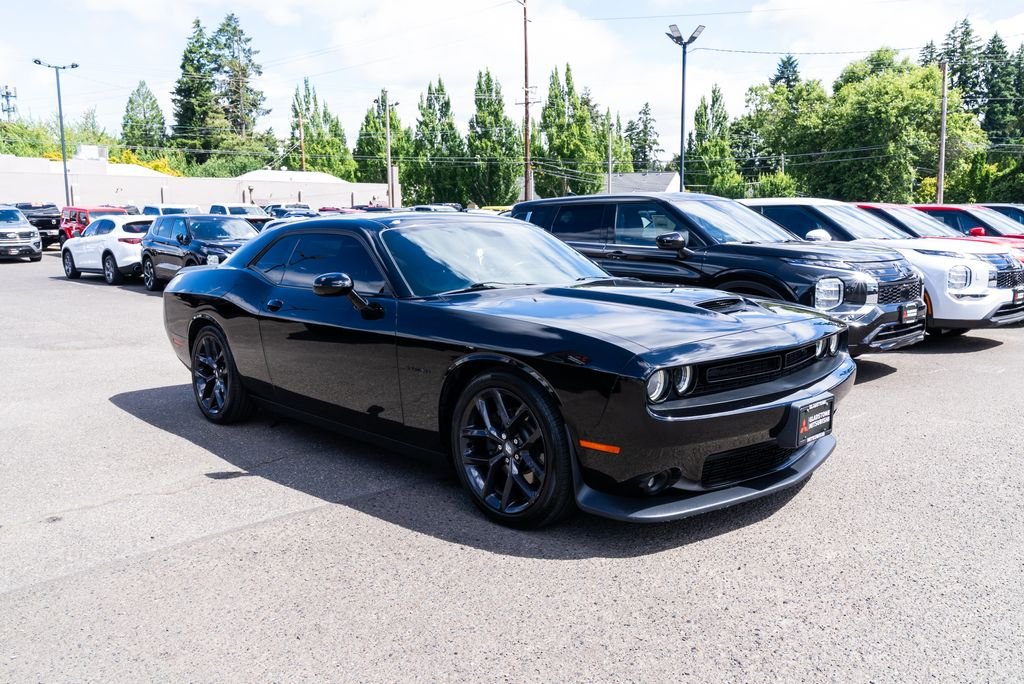 Used 2020 Pitch Black Clearcoat Dodge R/T image 20