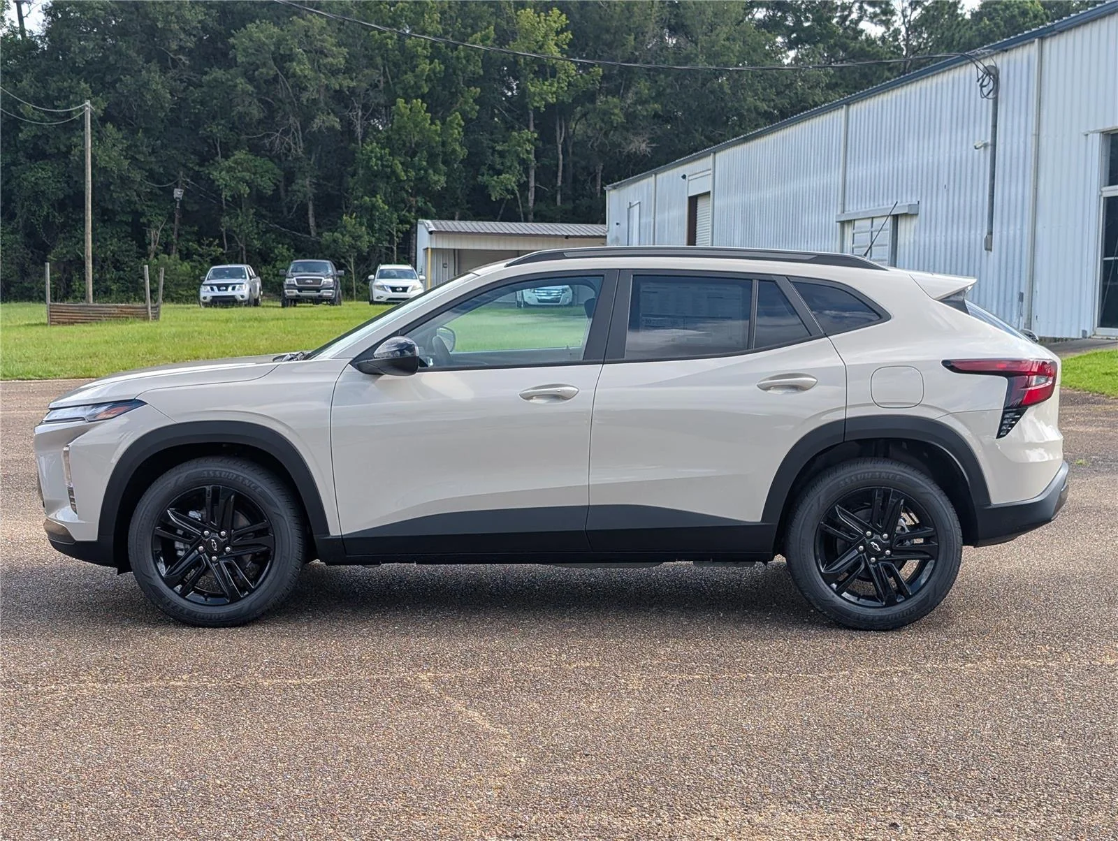 New 2026 White Sands Chevrolet ACTIV image 2
