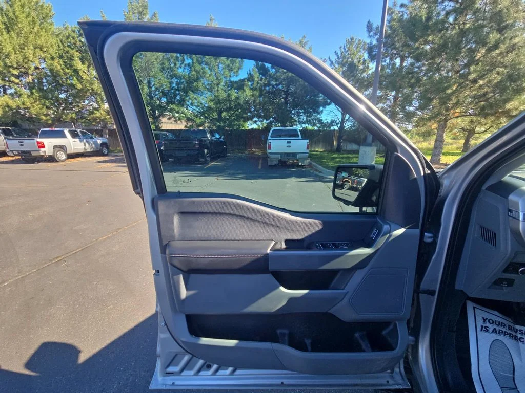 Used 2022 Silver Metallic Ford XLT image 25