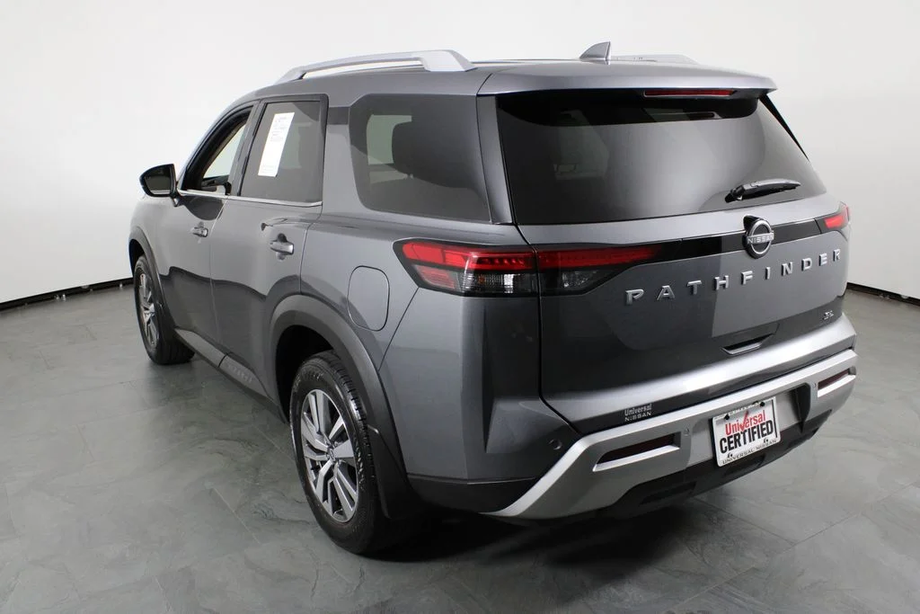 2025 Nissan Pathfinder SL - Photo 16