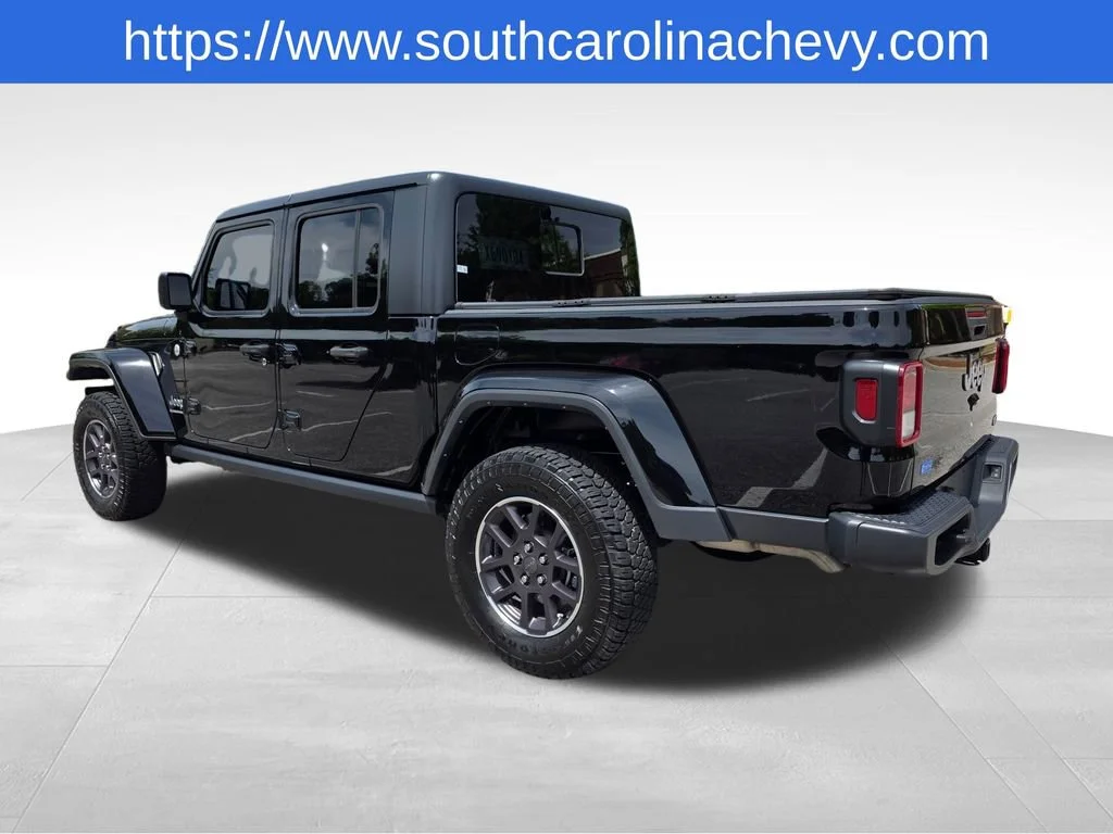 Used 2023 Black Jeep Overland 4x4 image 36