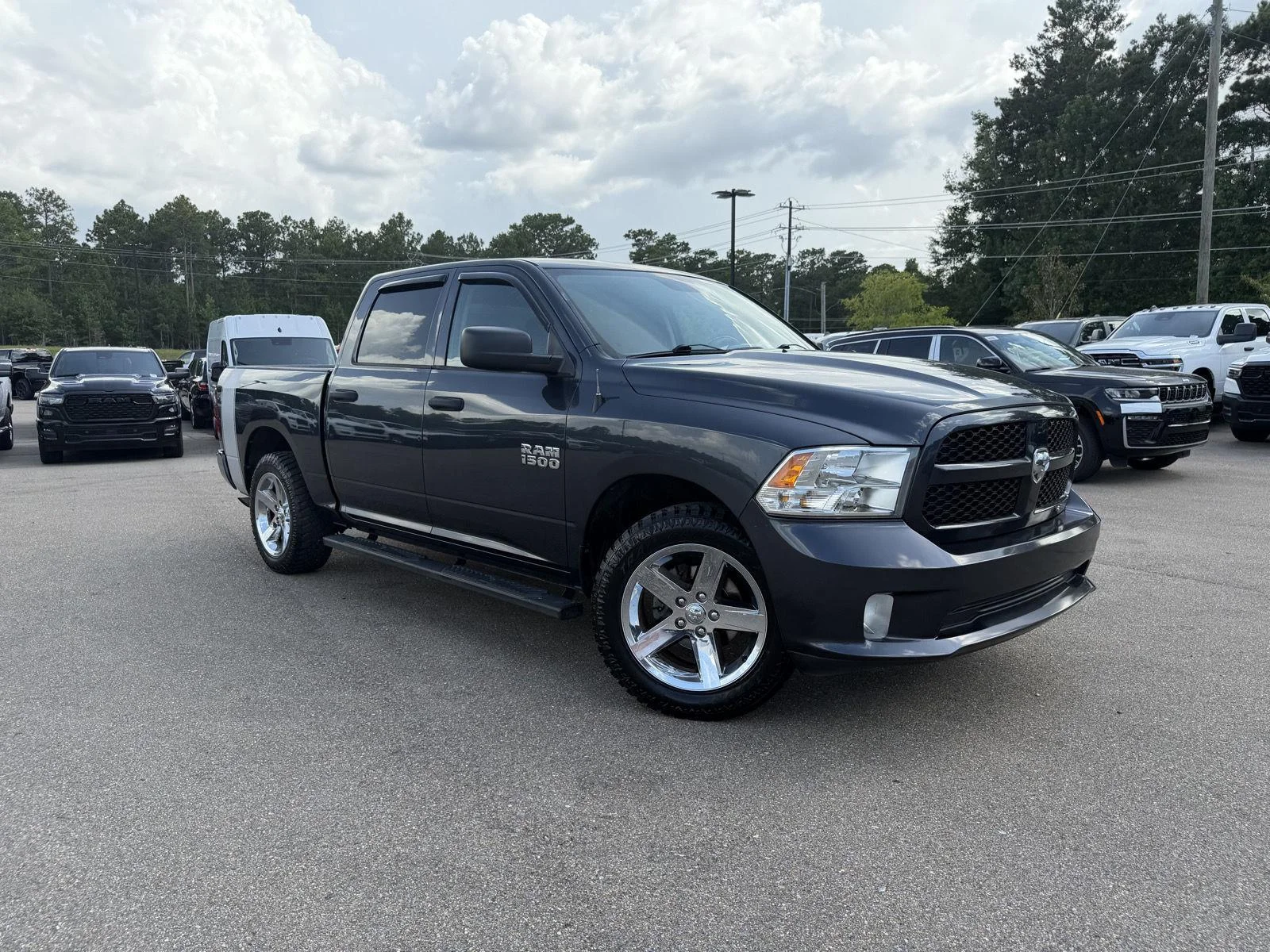 Used 2018 Maximum Steel Metallic Clearcoat Ram Express image 3