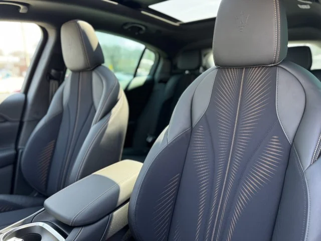 New 2025 Nero Tempesta Metallic Maserati Premium SPORT image 33