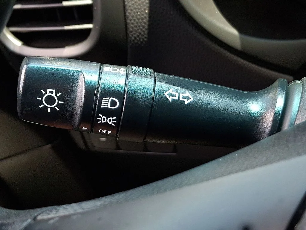 Used 2014 Green Kia Base image 21