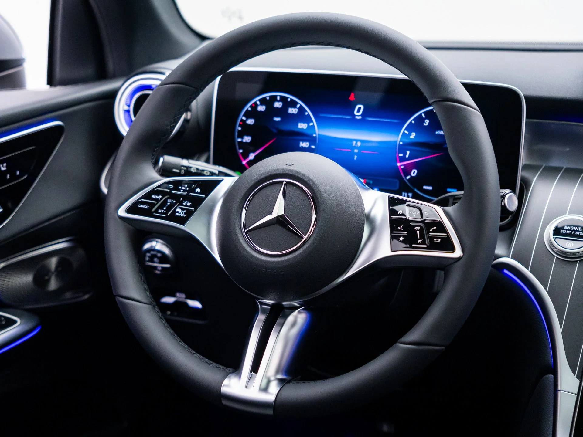 New 2026 Silver Mercedes-Benz GLC 300 image 11