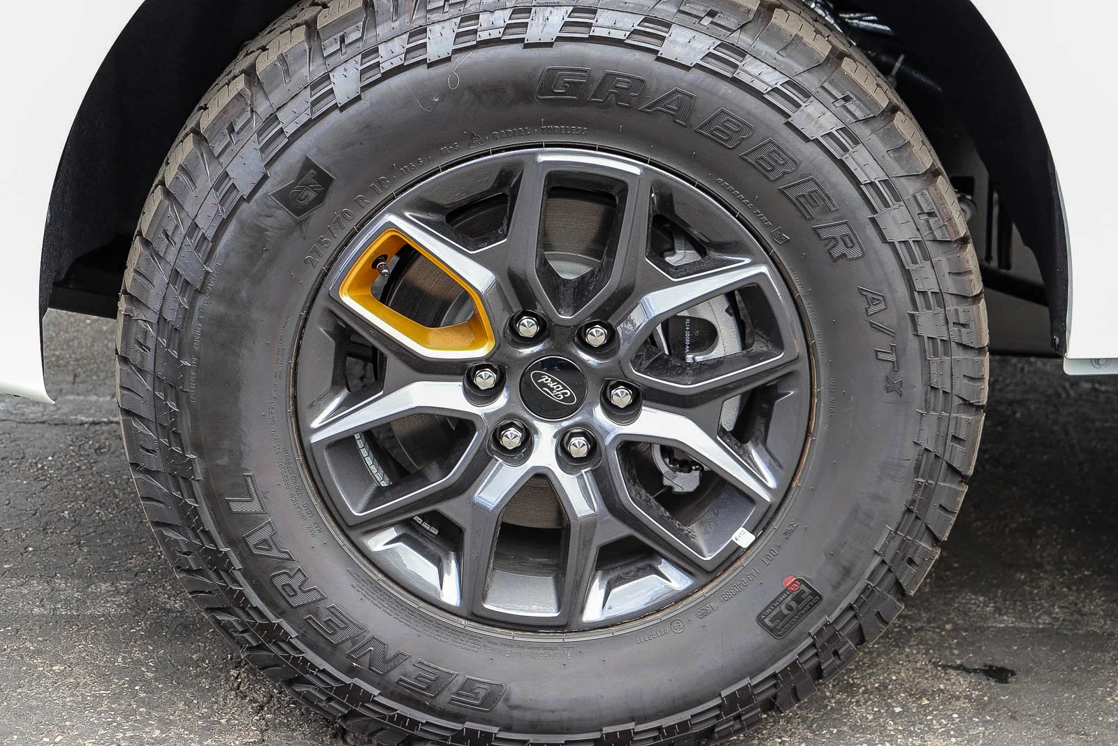 New 2026 Star White Metallic Tri-Coat Ford Tremor® image 11