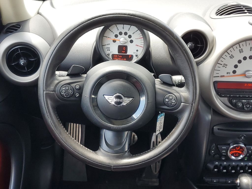 Used 2011 Black MINI Base image 16