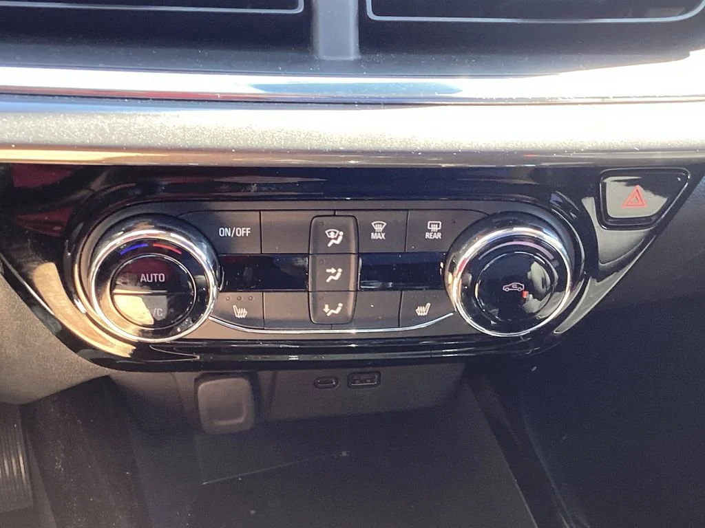 Used 2024 Crimson Metallic Chevrolet ACTIV image 30