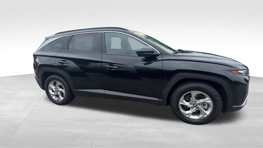 Used 2024 Black Pearl Hyundai SEL image 3