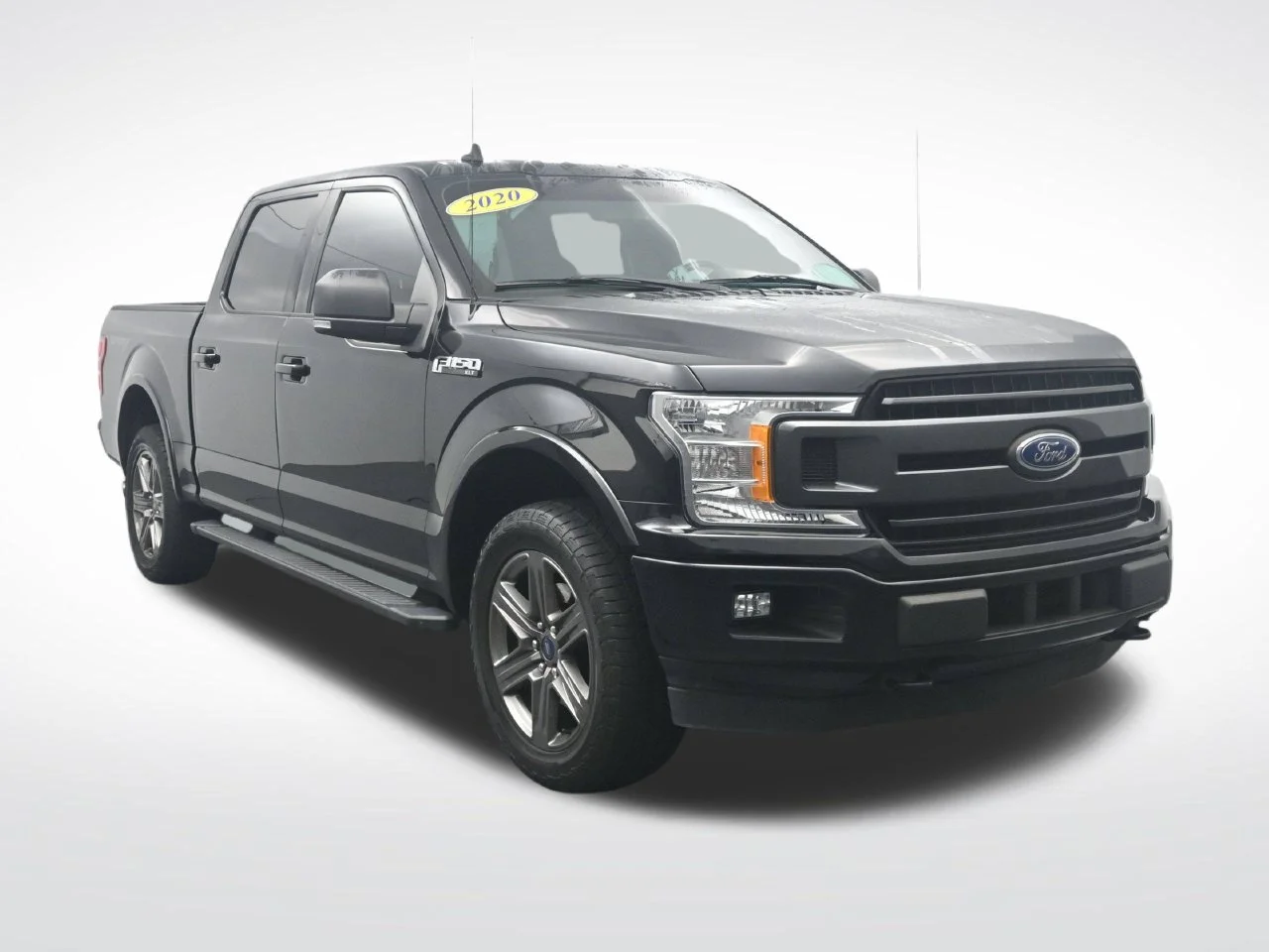 Used 2020 Black Ford XLT image 3