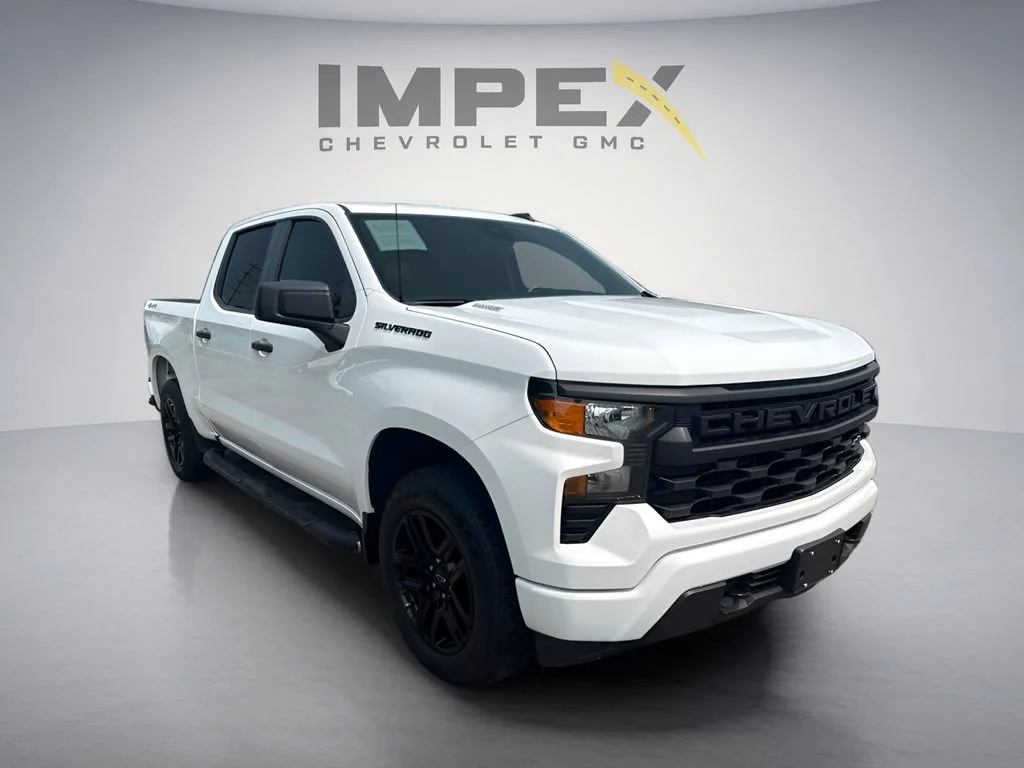 Used 2024 Summit White Chevrolet Custom image 7