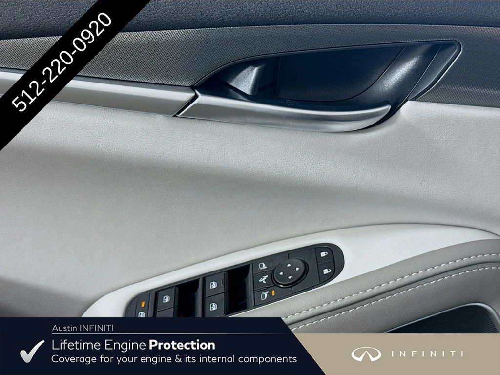 New 2027 RADIANT WHITE INFINITI LUXE image 23