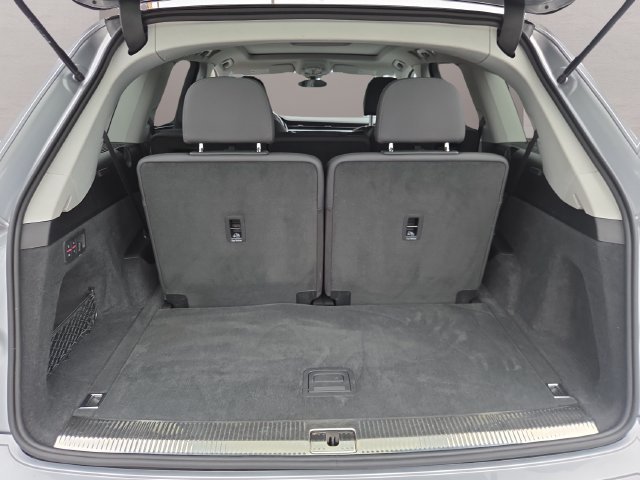 Used 2022 Silver Audi 55 Premium Plus image 35