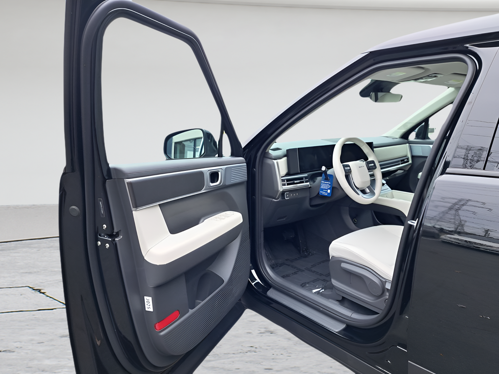 New 2026 Black Hyundai SE image 9