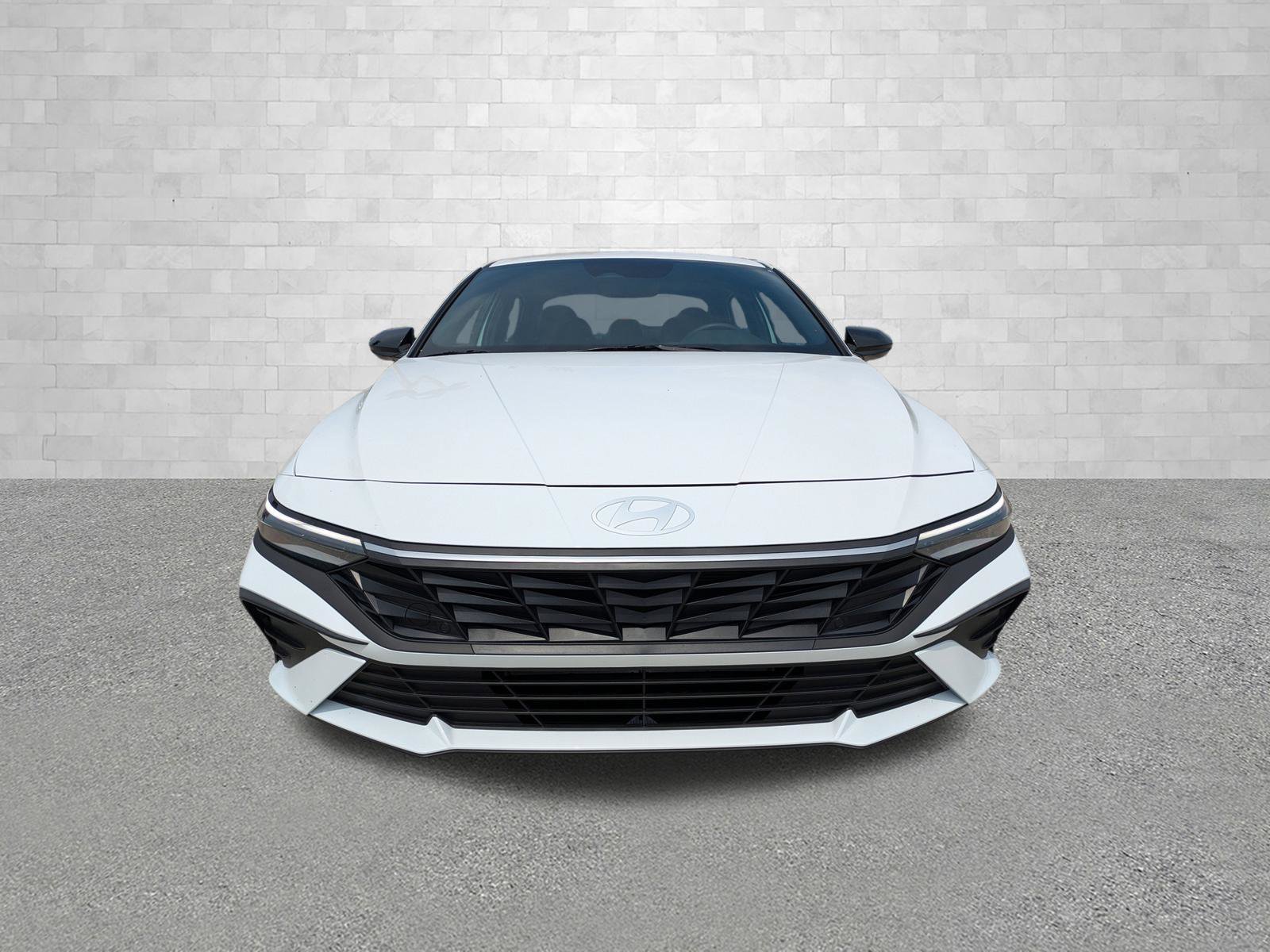 Used 2025 Serenity White Hyundai SEL SPORT image 6