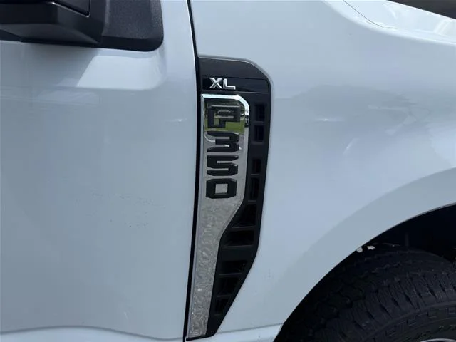 New 2026 Oxford White Ford F-350® XL image 14