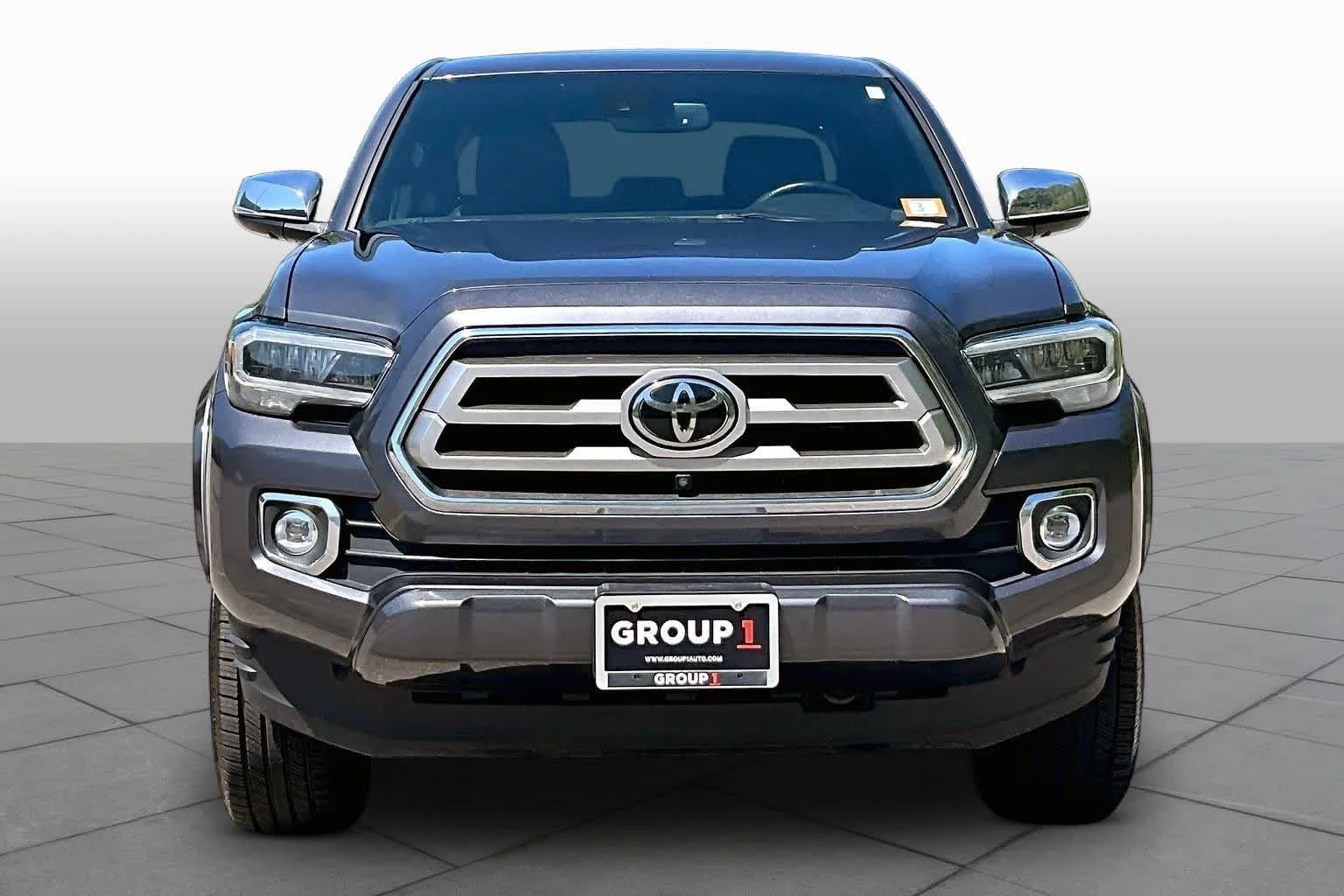 Used 2020 Magnetic Gray Metallic Toyota Limited image 4